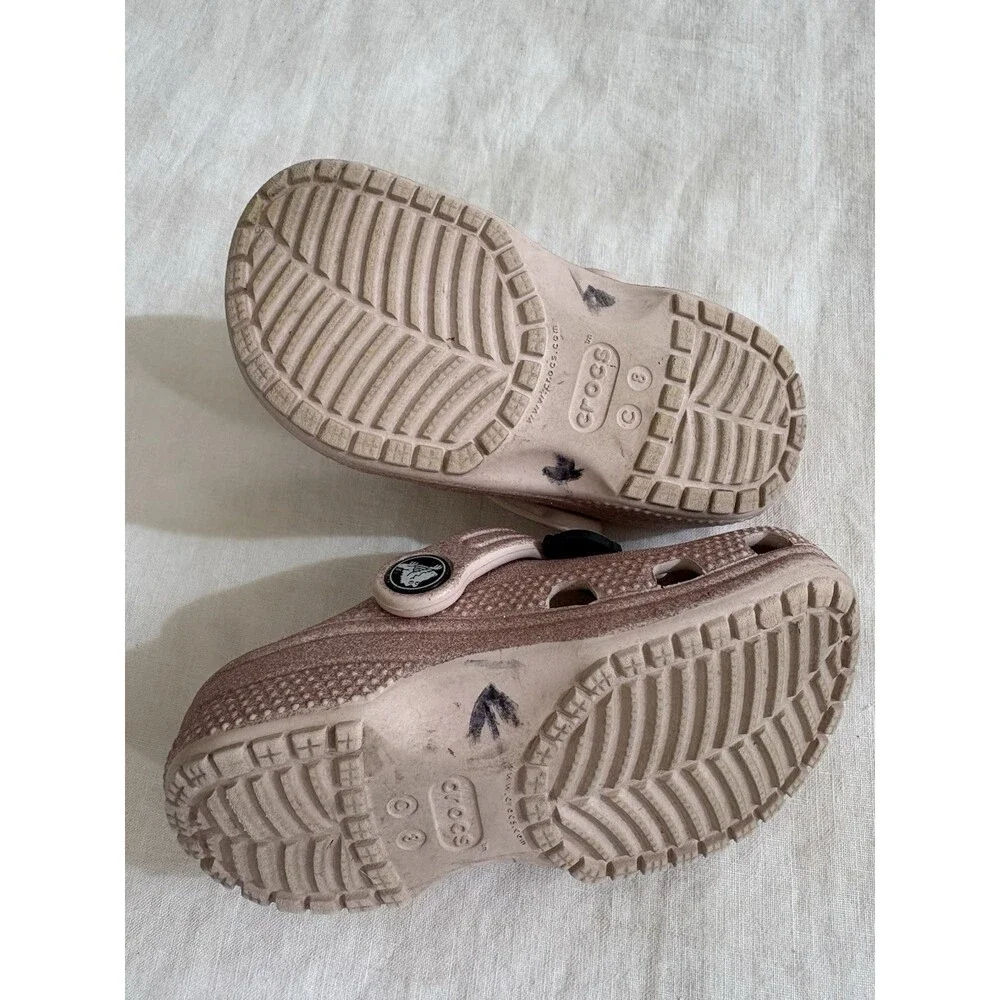 Crocs Classic Clog Light Pink Glittery Size 8C With 5 Charms